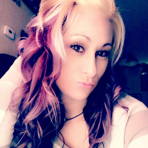 Meet your Posher, Michelle - Picture 2 of 4